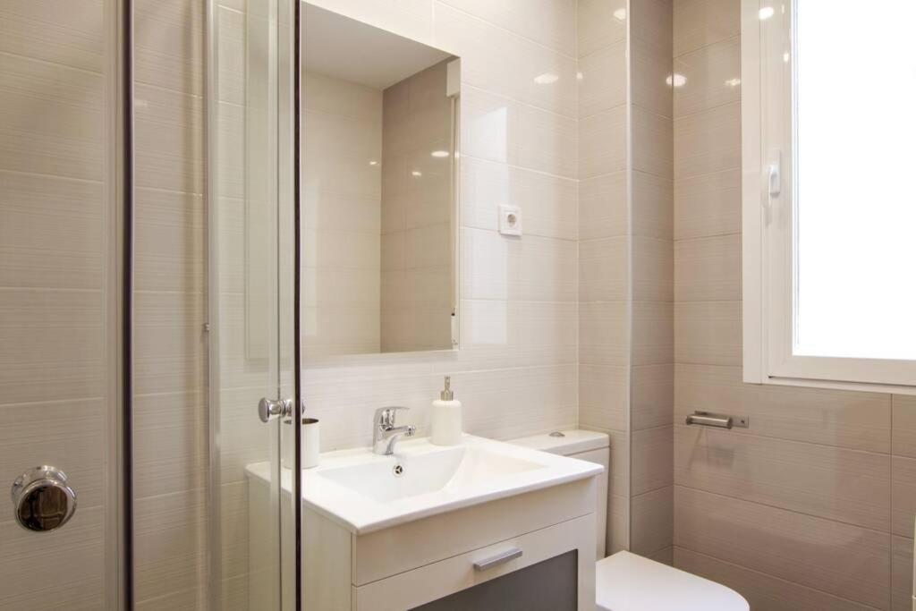 Sensacional Apartamento Junto A Palacio Real By Batuecas Мадрид Екстер'єр фото